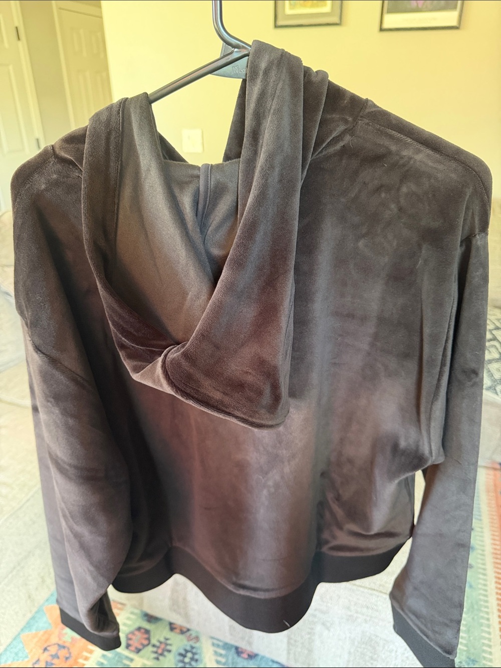 NWT Michael Kors Black Velvet Hoodie with Rhinestone MK Design Size Medium - Picture 5 of 5